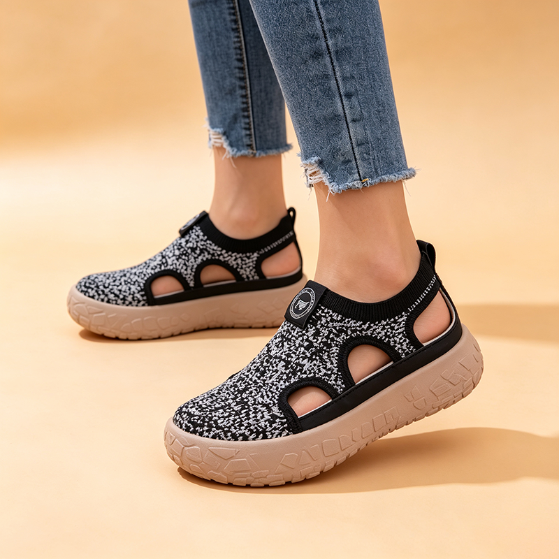 Women's Breathable Closed-Toe Slip-On Casual Shoes