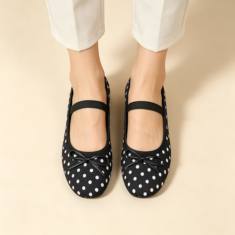 Women's Vintage Polka-Dot Bow Mary Jane Flats