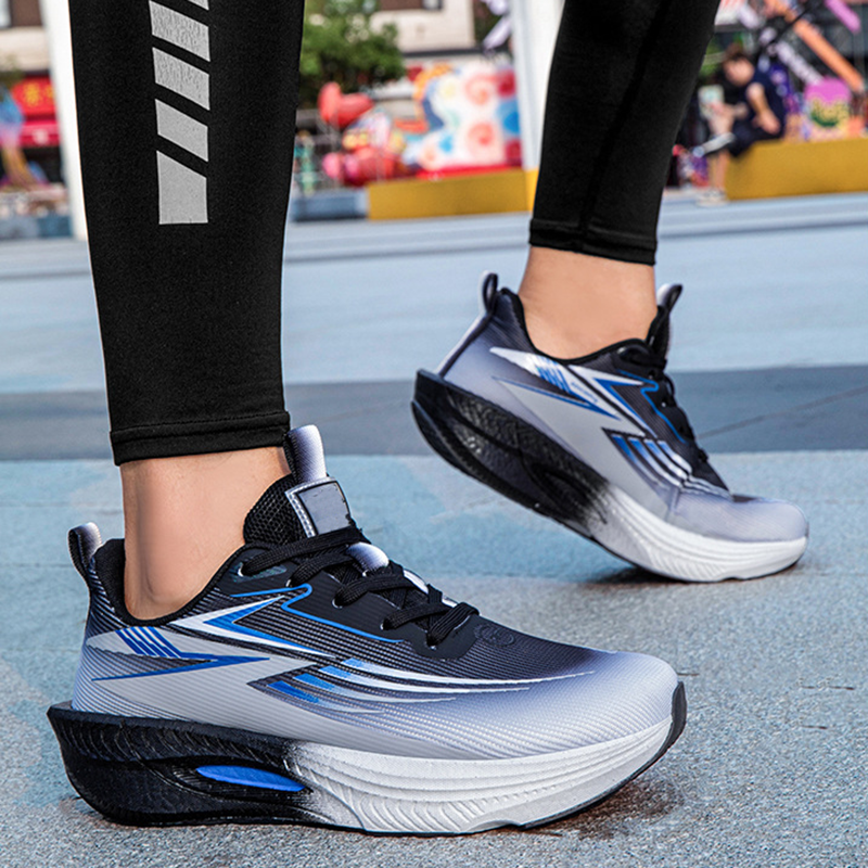 Breathable Gradient Shock-Absorbing Sports Shoes
