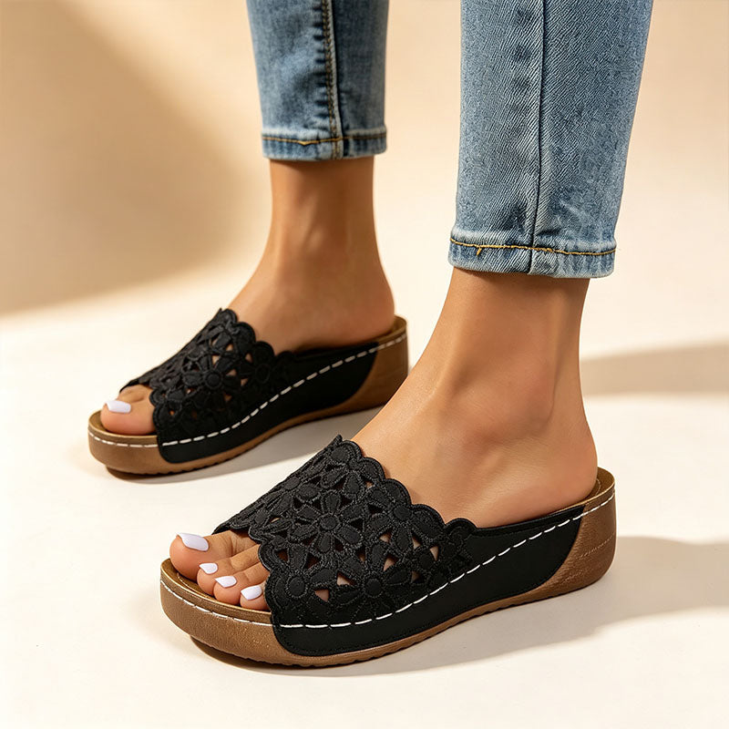 Breathable hollowed-out floral upper platform sandals