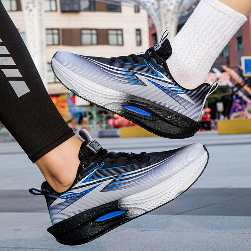 Breathable Gradient Shock-Absorbing Sports Shoes