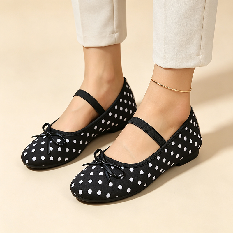 Women's Vintage Polka-Dot Bow Mary Jane Flats