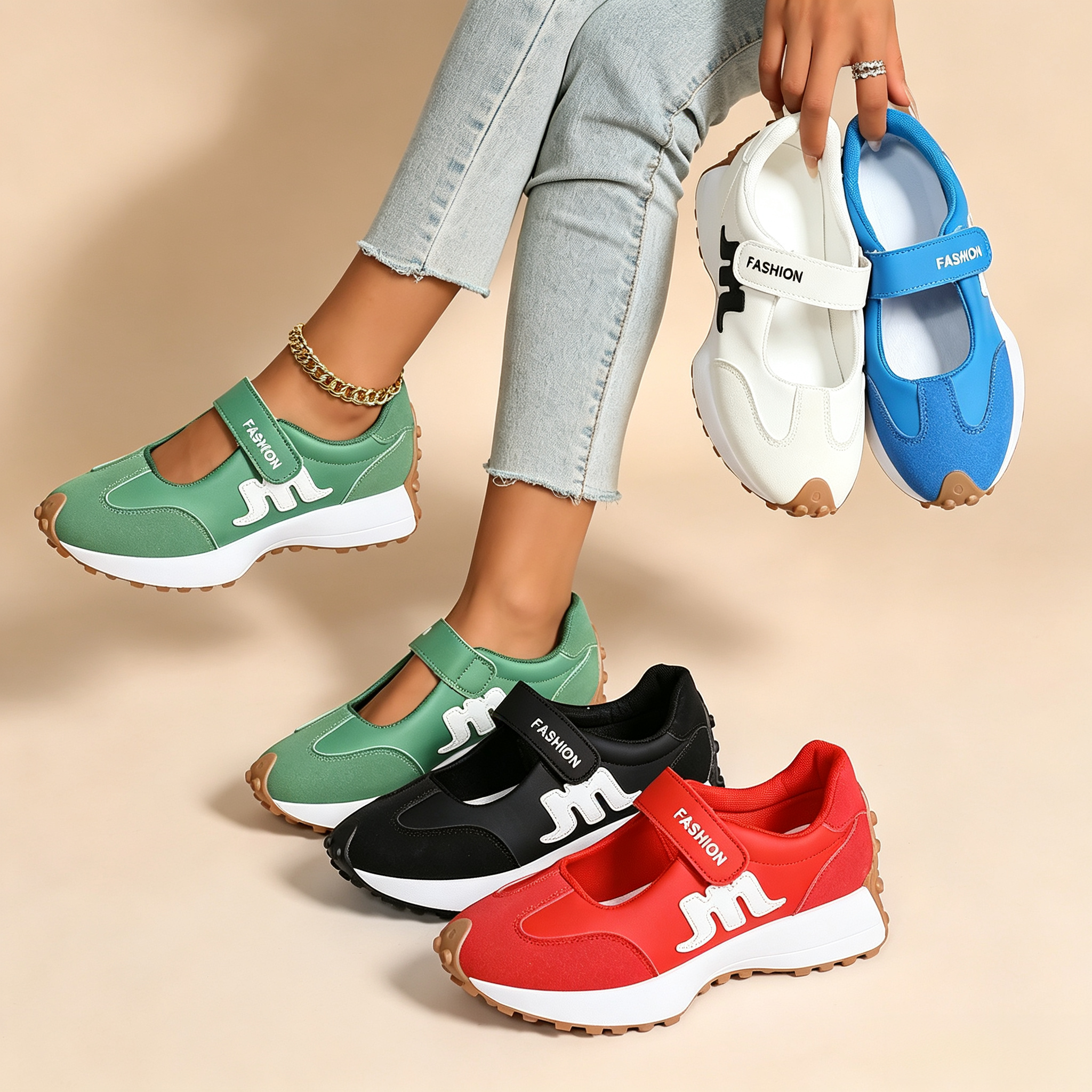 Retro platform casual shoes with Velcro straps