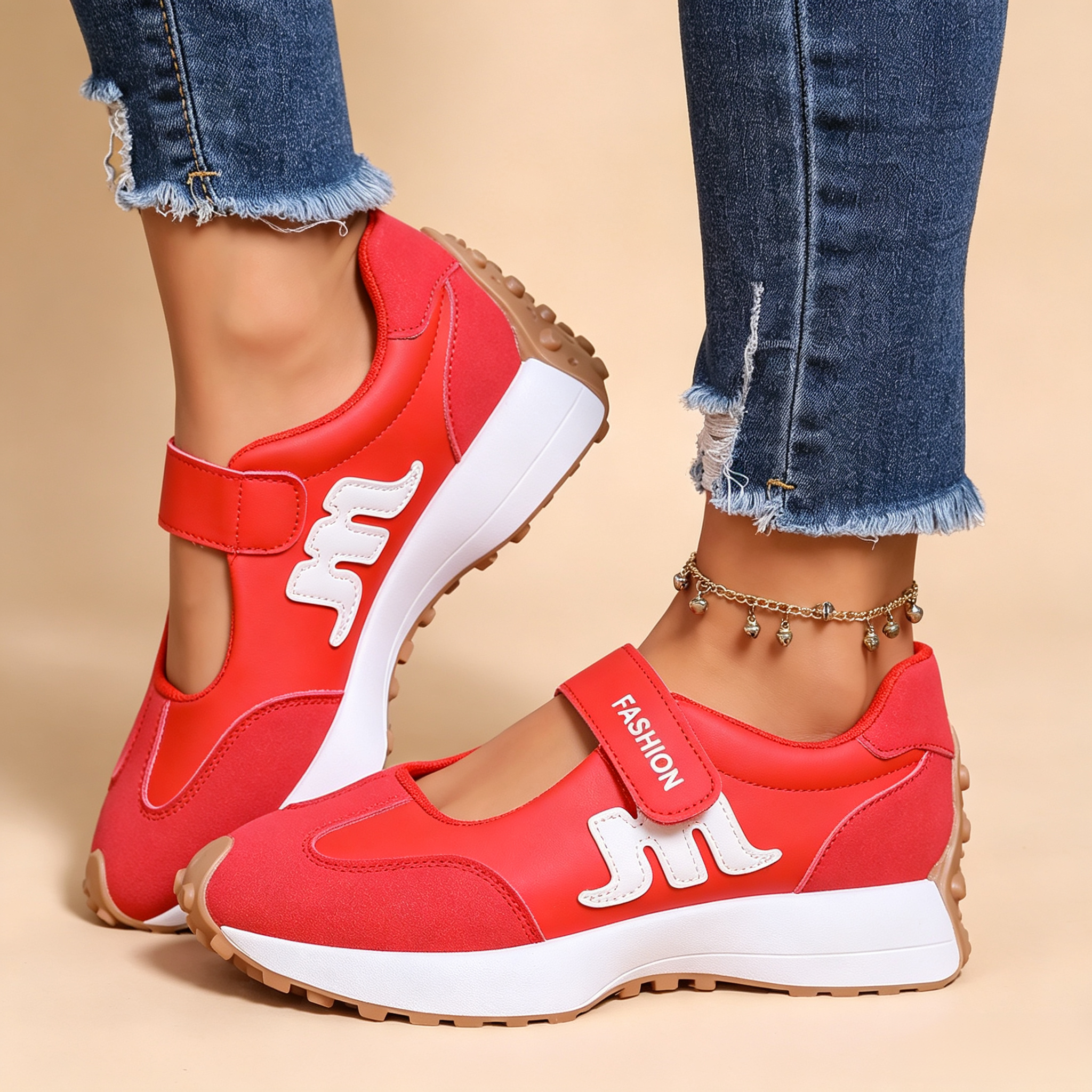 Retro platform casual shoes with Velcro straps