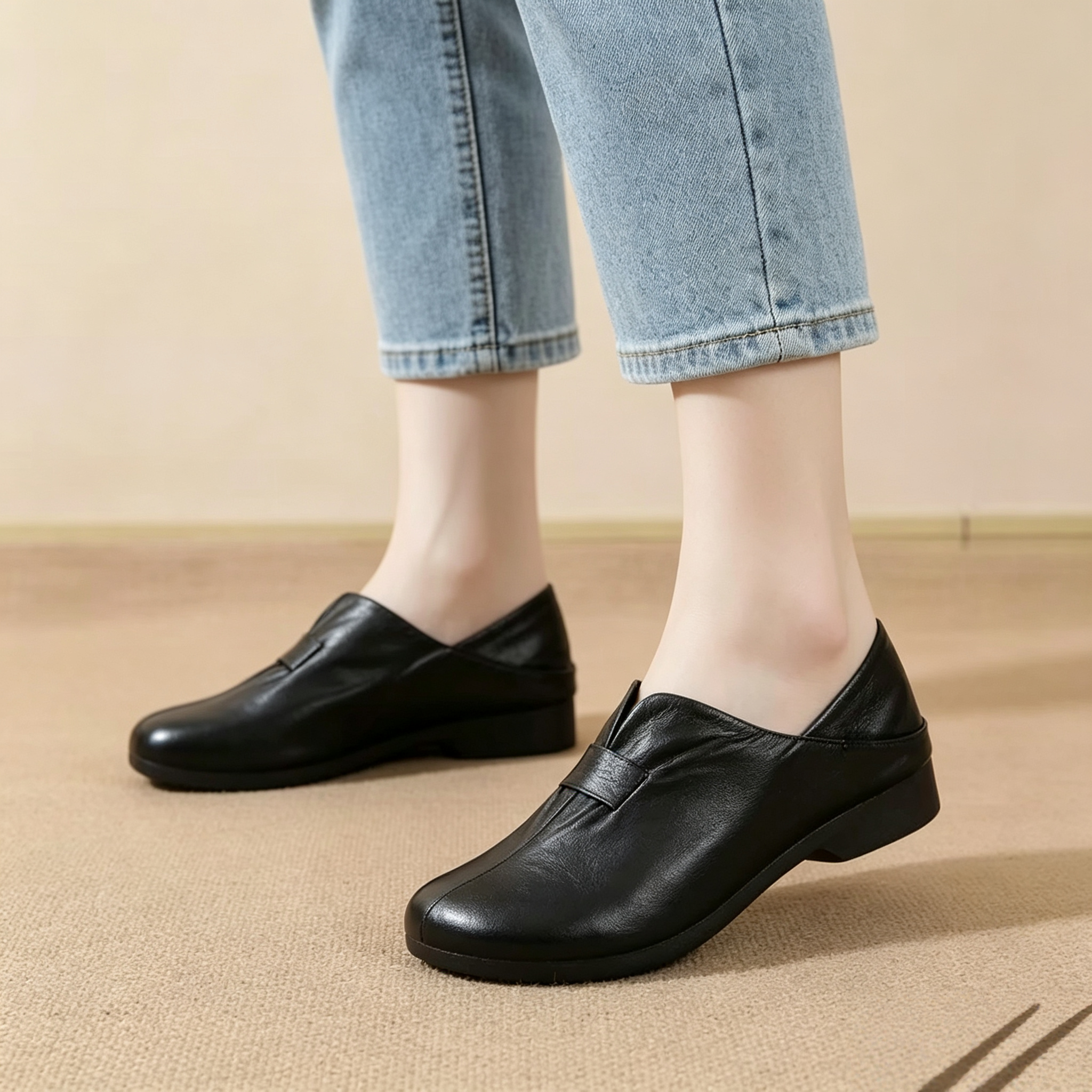 Women Convertible Foldable Heel Soft Leather Slip-On Loafers