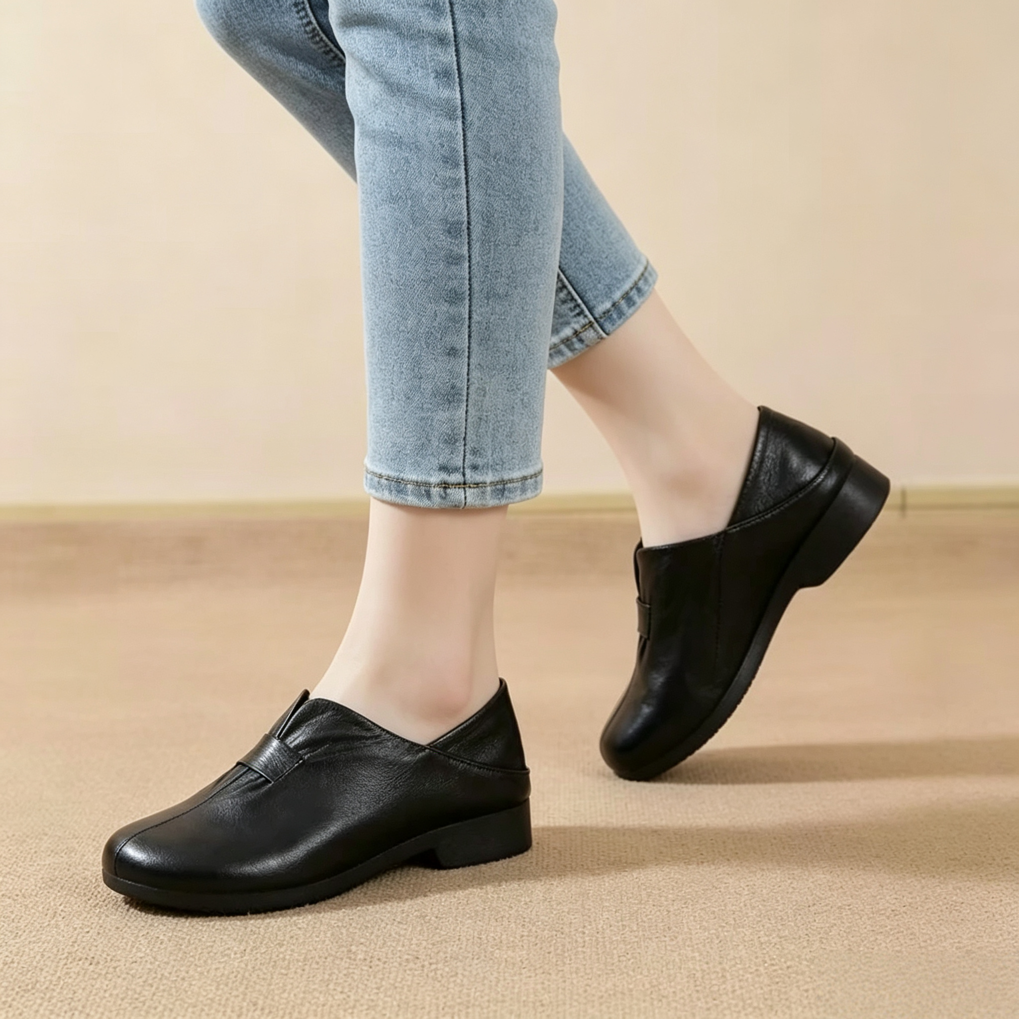 Women Convertible Foldable Heel Soft Leather Slip-On Loafers