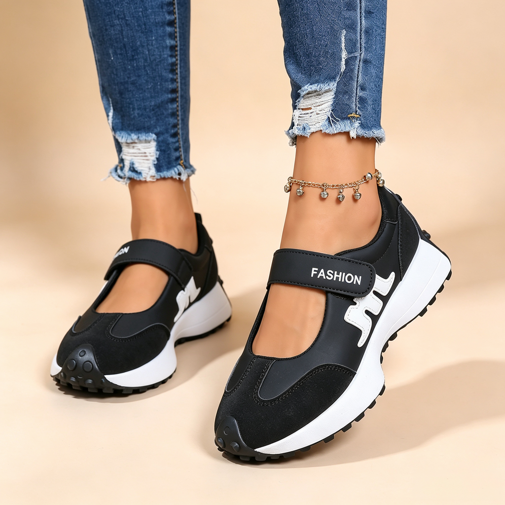 Retro platform casual shoes with Velcro straps