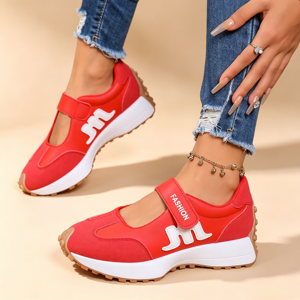 Retro platform casual shoes with Velcro straps